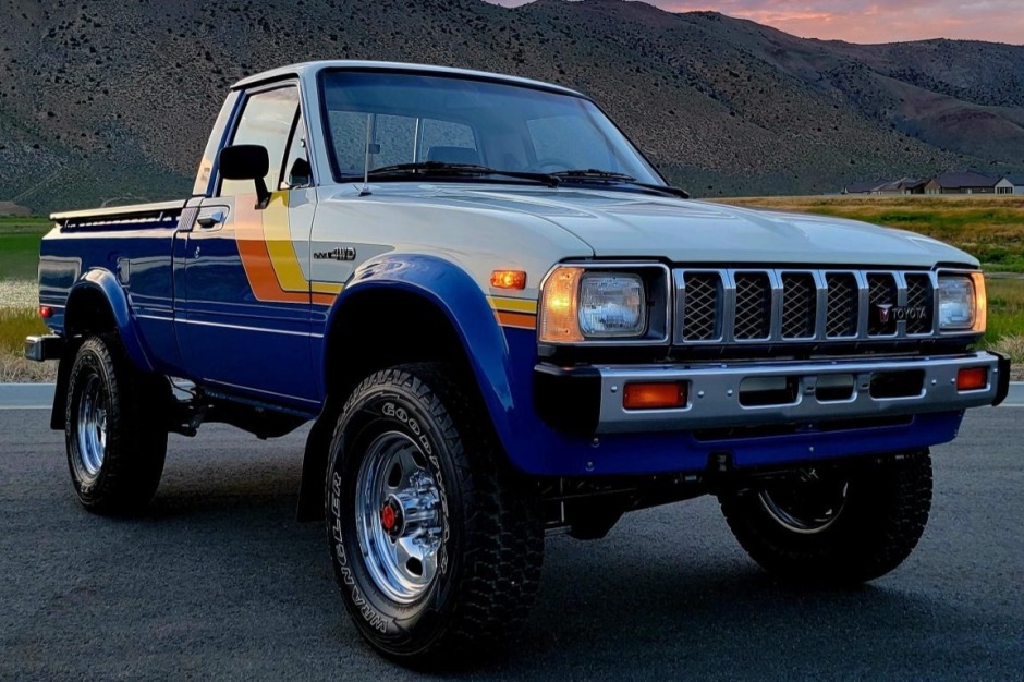 1982_toyota_4x4-pickup_20230609_202036-61196.jpg