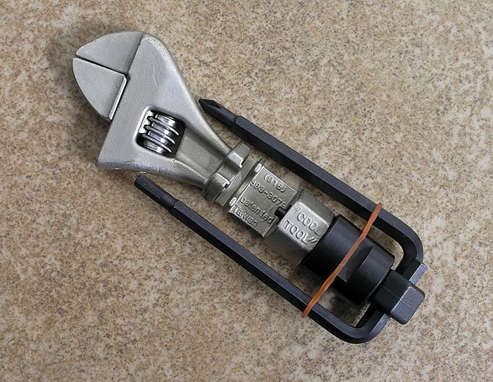 700x543_Cool Tool, stainless.jpg