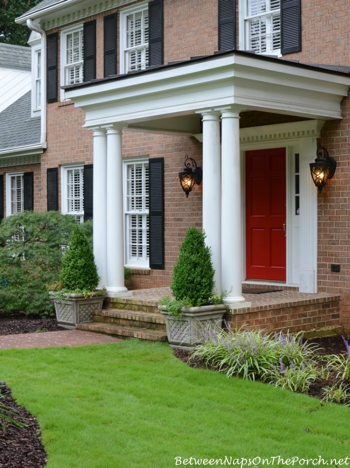 How-To-Build-A-Traditional-Front-Porch-With-Columns.jpg