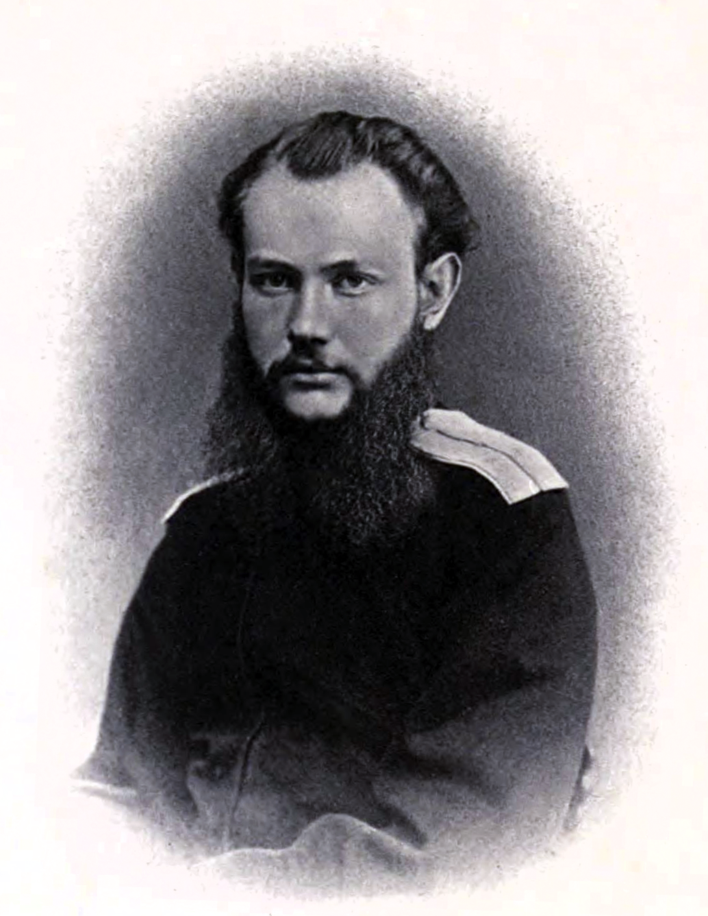 Peter_Kropotkin_1864.png
