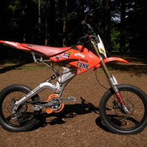 motobike kdh web 01